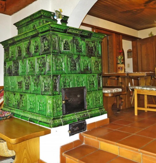 Kachelofen im Ferienhaus in Ramsau am Dachstein